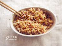 酱油炒饭做法图解3)