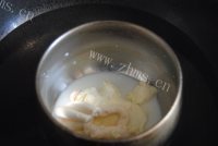 美味佳肴般的轻乳酪蛋糕做法图解1)