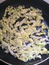 美味的酱油炒面做法图解3)