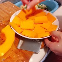 DIY南瓜饼做法图解1)