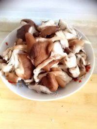 家常菜香菇油菜做法图解3)