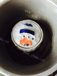 美味胡萝卜红枣水做法图解4)