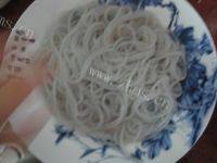 老爸做的豆角炖粉条做法图解3)