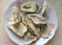 酥嫩煎水饺做法图解1)