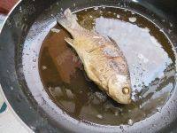家常菜豆瓣鲫鱼做法图解3)