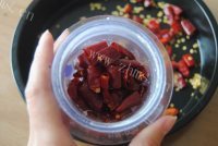 自制油辣子做法图解3)