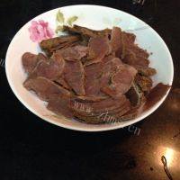 家常菜青椒牛肉做法图解2)