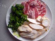 美味杏鲍菇炒肉片做法图解1)