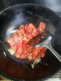 自制番茄鸡蛋烩面做法图解6)