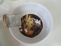 食欲满满的爆炒猪心做法图解3)