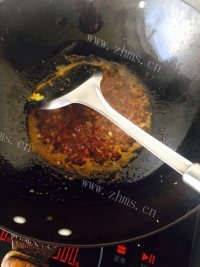 回味无穷的木耳炒鸡蛋做法图解4)
