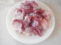 家常菜豆干烧肉做法图解3)
