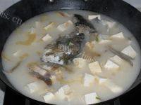 味道不错的鱼头豆腐汤