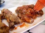 美味的柠汁黑胡椒肋排做法图解5)