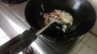 简易的手撕包菜做法图解3)