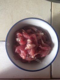 美味的酸菜粉做法图解3)