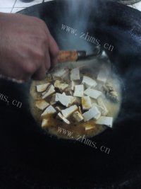 自制白豆腐煮鲫鱼做法图解8)