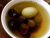 美味的地菜煮鸡蛋做法图解3)