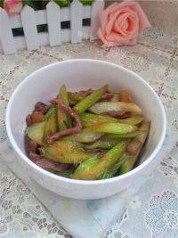 营养丰富的西芹炒牛肉