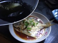美味的油葱鲳鱼做法图解12)