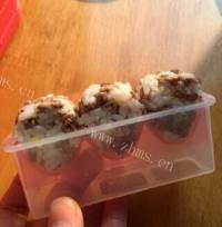 美味三色饭团做法图解6)