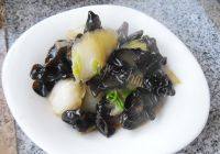 家常菜炒黑白菜