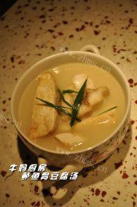 美味的鱼骨豆腐汤