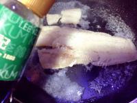 美味的香煎鳕鱼做法图解6)