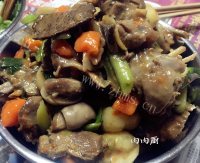 冬日的马蹄胡萝卜炖羊排做法图解14)