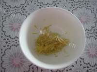 诱人的蜂蜜柚子茶做法图解4)