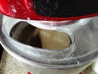 美味的蔓越莓淡奶油吐司做法图解2)