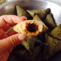美味丰富五仁粽子做法图解11)