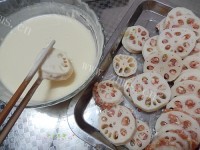 家常菜酥炸藕盒做法图解7)