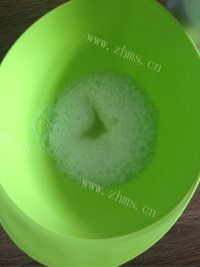 自制可可蛋糕做法图解7)