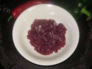 「美味可口」青椒炒牛肉做法图解1)