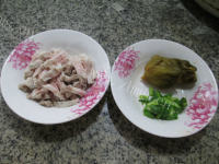 榨菜肉丝汤做法图解1)