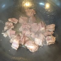 美味的香菇排骨焖饭做法图解5)