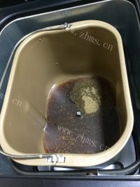劲道孜然猪手做法图解8)