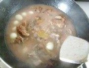 美味的腐乳排骨鹌鹑蛋