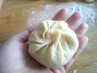 外焦里嫩的奶油豆包做法图解7)