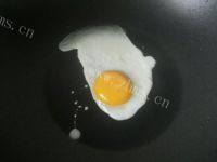 自制扬州炒饭做法图解3)