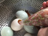 美味的鲜肉咸蛋蒸做法图解5)