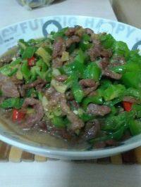 家常菜尖椒牛肉