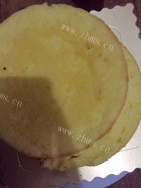 自制杏仁巧克力蛋糕做法图解1)