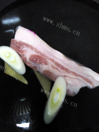 美味的白肉血肠做法图解2)