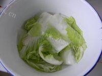 营养丰富的板栗烧白菜做法图解7)