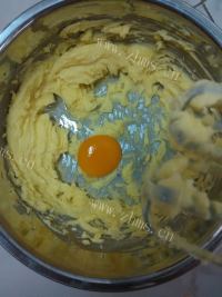 自制柠檬小饼干做法图解4)