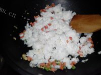 五味俱全的炒米饭的做法图解六
