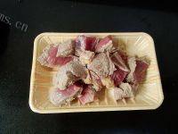 美味土豆胡萝卜炖牛腿肉做法图解3)