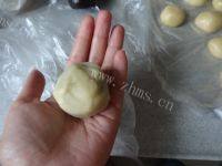 简单方便广式豆沙月饼做法图解8)